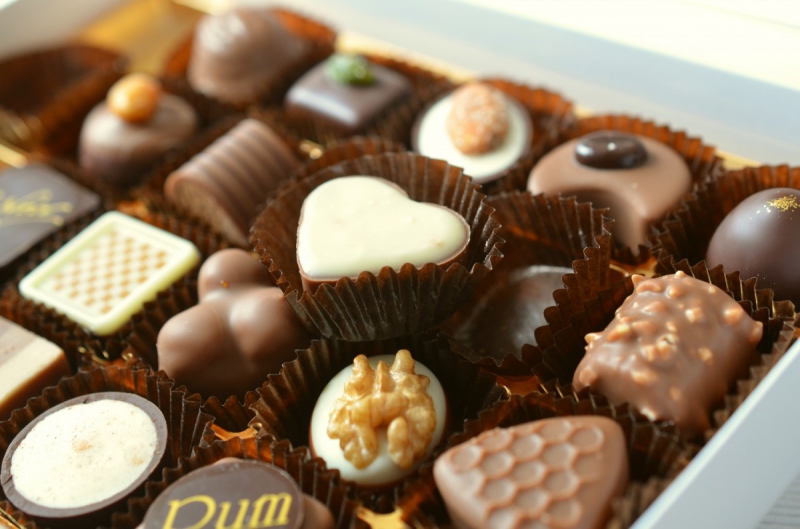 chocolaterie-ST AUBAN-min_chocolates_food_candy_calories_nibble_chocolate_heart-782043